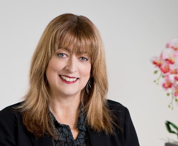 Sharon Munro Civil Celebrant